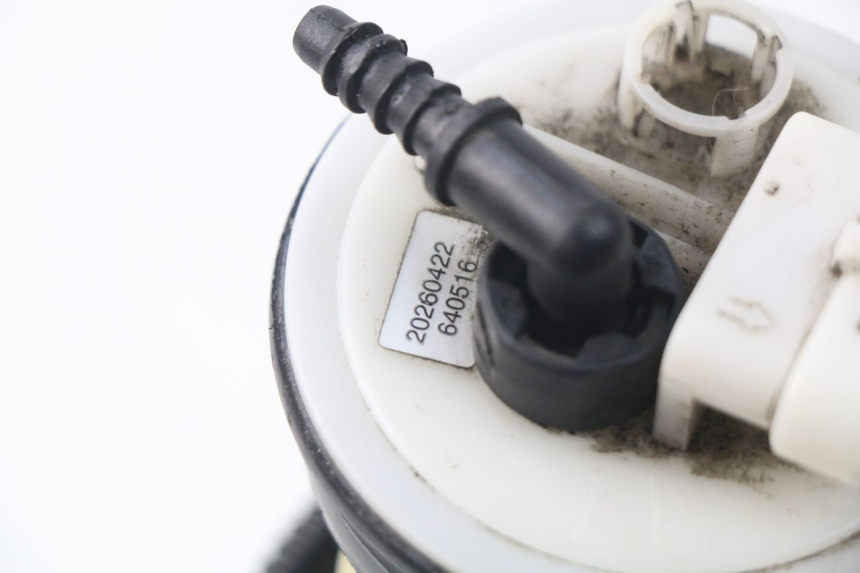 photo de POMPE A ESSENCE PEUGEOT SATELIS 300 (2012 - 2015)