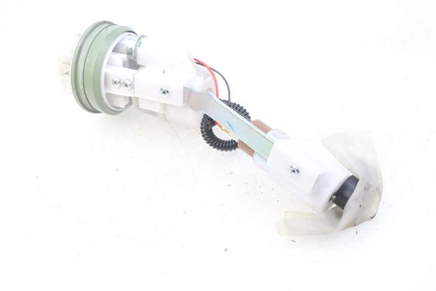 photo de POMPE A ESSENCE PIAGGIO LIBERTY IGET 4T 50 (2015 - 2020)