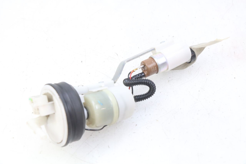 photo de POMPE A ESSENCE PIAGGIO LIBERTY IGET 4T 50 (2015 - 2020)