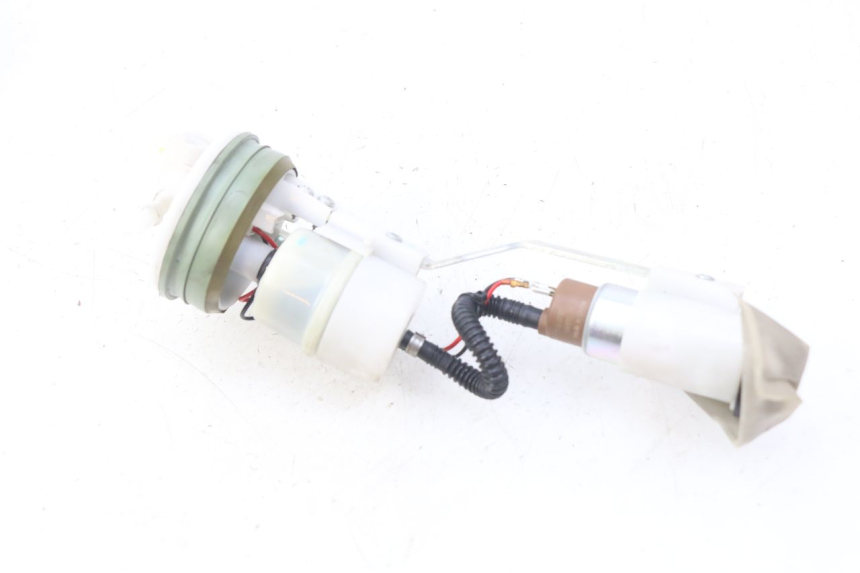 photo de POMPE A ESSENCE PIAGGIO LIBERTY IGET S 125 (2016 - 2020)