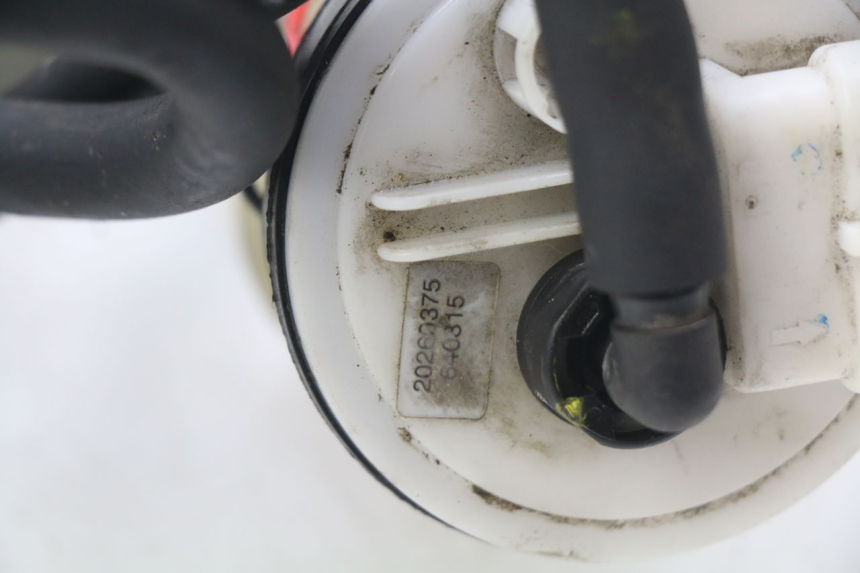 photo de POMPE A ESSENCE PIAGGIO MP3 500 (2011 - 2015)