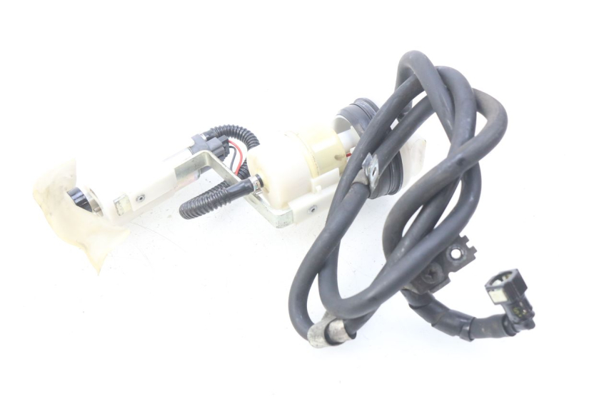 photo de POMPE A ESSENCE PIAGGIO MP3 500 (2011 - 2015)