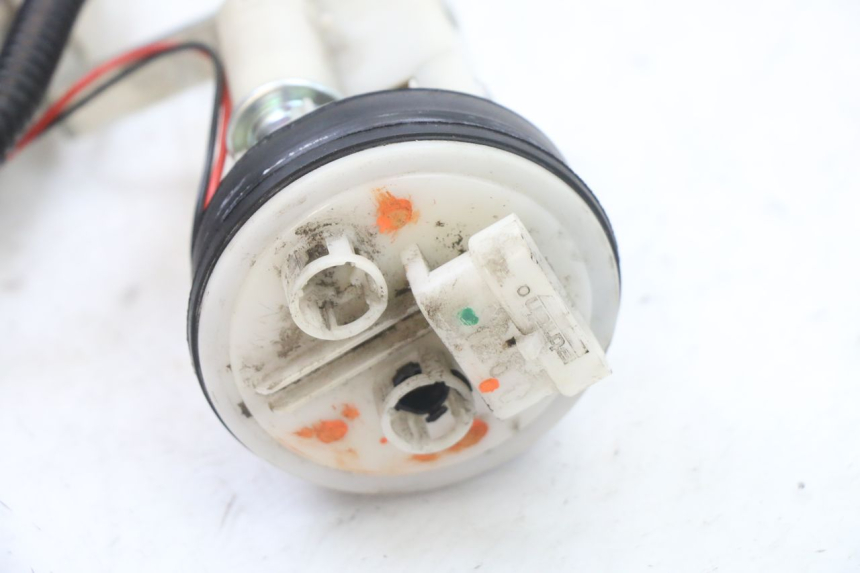 photo de POMPE A ESSENCE PIAGGIO MP3 LT 400 (2007 - 2012)