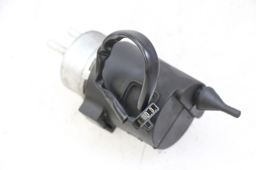 photo de POMPE A ESSENCE PIAGGIO VESPA LX 150 (2005 - 2013)