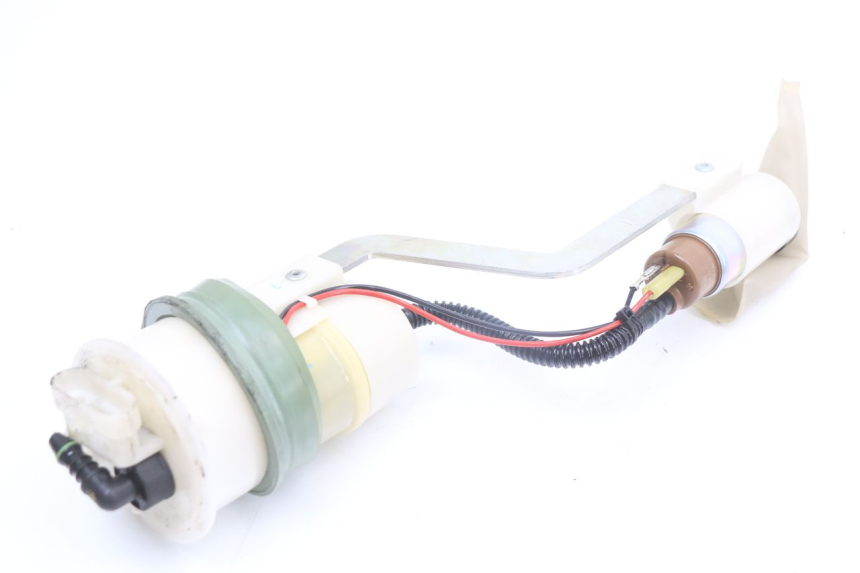 photo de POMPE A ESSENCE PIAGGIO X10 125 (2012 - 2017)