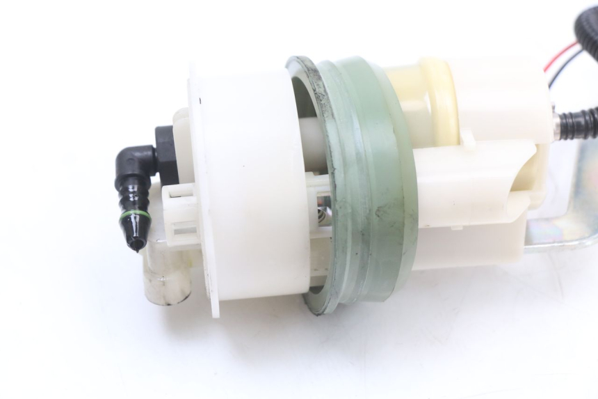 photo de POMPE A ESSENCE PIAGGIO X10 125 (2012 - 2017)