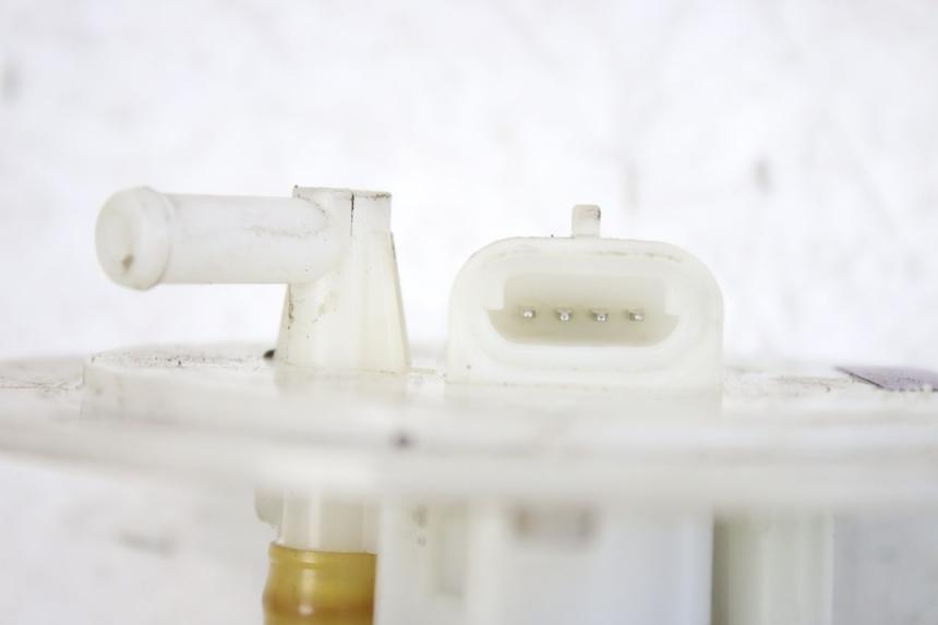 Pompe à Carburant Essence Daelim Roadwin R 125 (VJF125) 2005