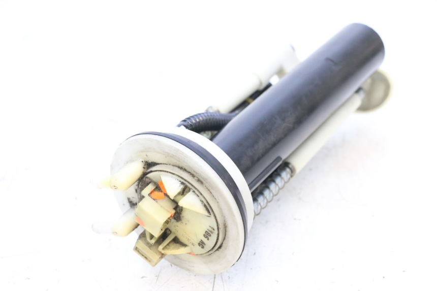 photo de POMPE A ESSENCE PEUGEOT SATELIS COMPRESSOR K15 125 (2006 - 2009) - Détail de la pièce