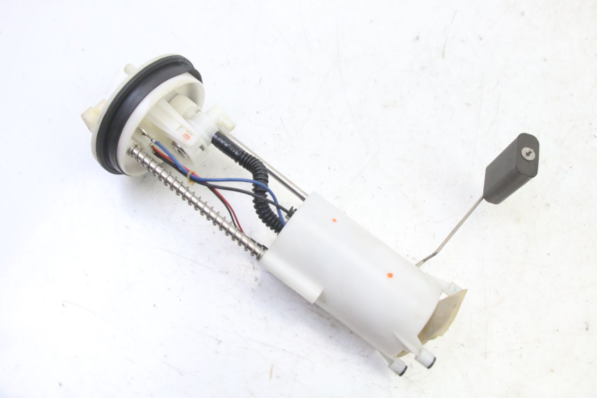 photo de POMPE A ESSENCE PEUGEOT SATELIS 125 (2013 - 2018)