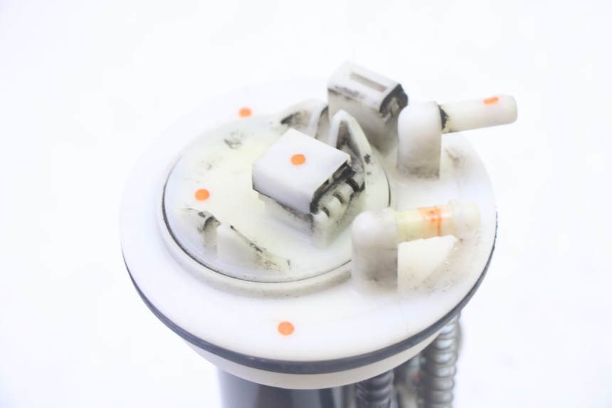 photo de POMPE A ESSENCE PEUGEOT SATELIS 125 (2006 - 2009)