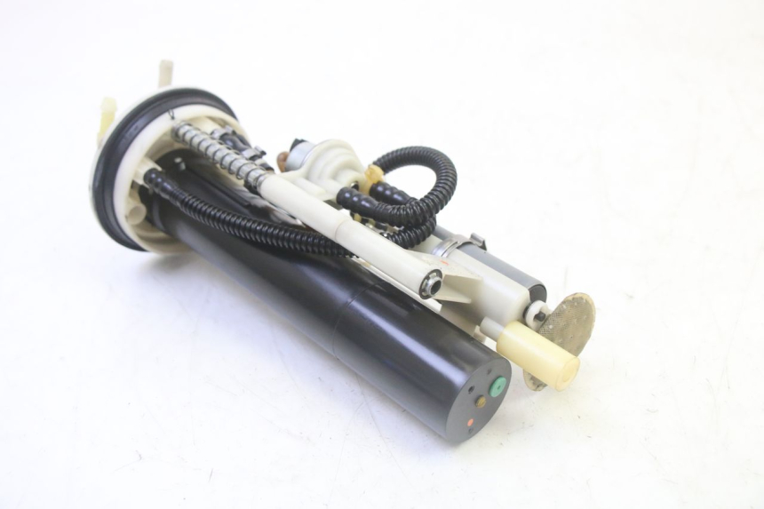 photo de POMPE A ESSENCE PEUGEOT SATELIS 125 (2013 - 2018)