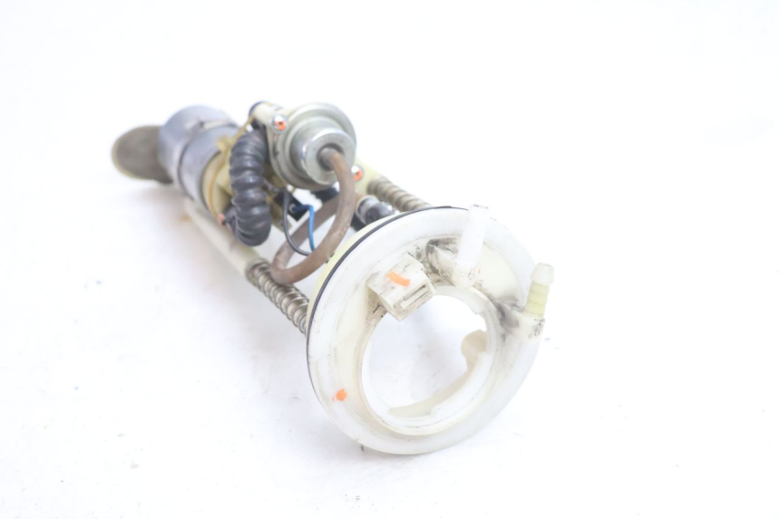 photo de POMPE A ESSENCE PEUGEOT SATELIS 125 (2006 - 2009) - Détail de la pièce