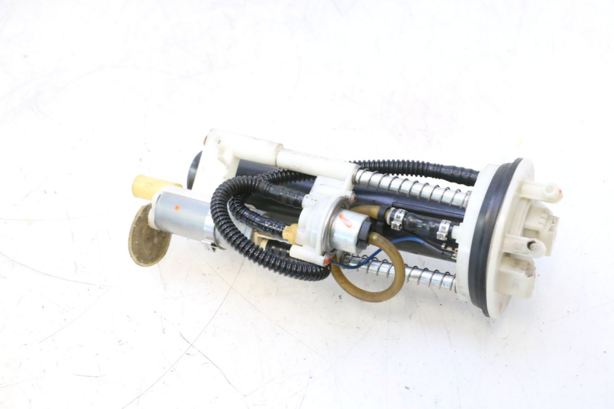 photo de POMPE A ESSENCE PEUGEOT SATELIS 125 (2013 - 2018) - Zoom état d’usage