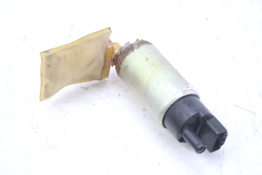photo de POMPE A ESSENCE TRIUMPH SPRINT ST 955 (1999 - 2001)