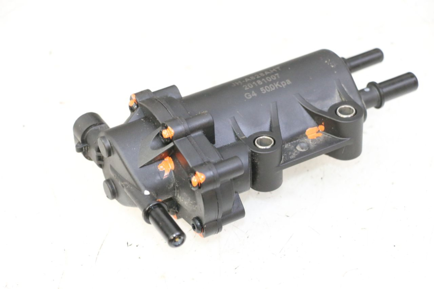 photo de POMPE A ESSENCE PEUGEOT STREETZONE I 2T 50 (2018 - 2020)
