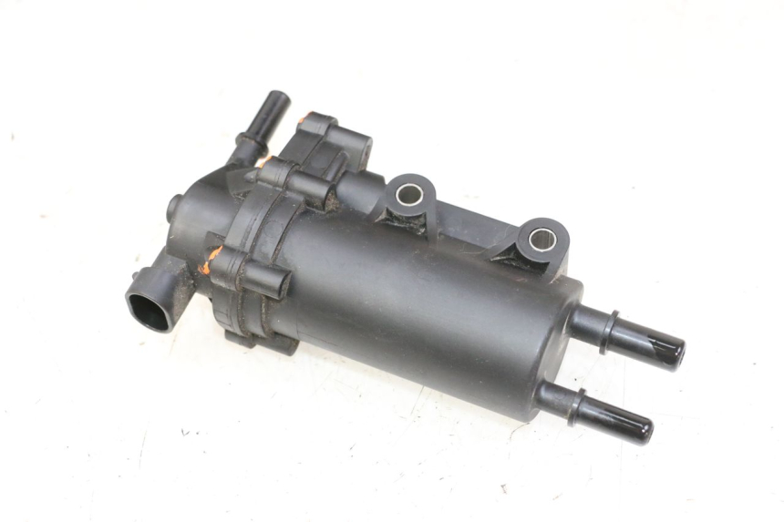 photo de POMPE A ESSENCE PEUGEOT STREETZONE I 2T 50 (2018 - 2020)
