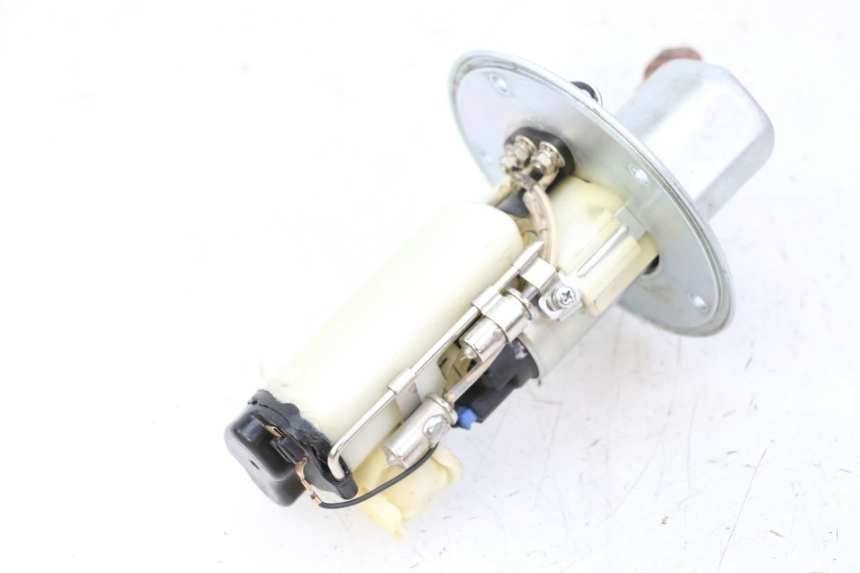 photo de POMPE A ESSENCE SUZUKI SV S 650 (2003 - 2009)
