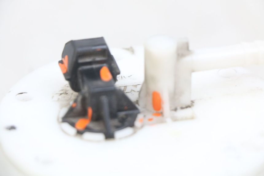 photo de POMPE A ESSENCE SYM GTS EFI 125 (2012 - 2016)