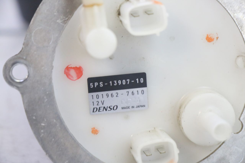 photo de POMPE A ESSENCE YAMAHA TDM ABS 900 (2002 - 2014) - Vue d’ensemble