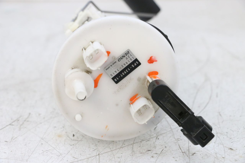 photo de POMPE A ESSENCE YAMAHA TDM ABS 900 (2002 - 2014) - État de surface