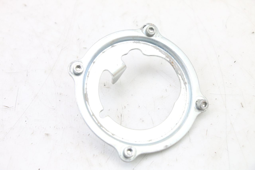 photo de POMPE A ESSENCE YAMAHA TRACER 7 700 (2020 - 2024) - Points de fixation