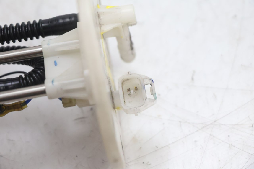 photo de POMPE A ESSENCE PEUGEOT TWEET 4T 50 (2018 - 2022) - Zoom état d’usage