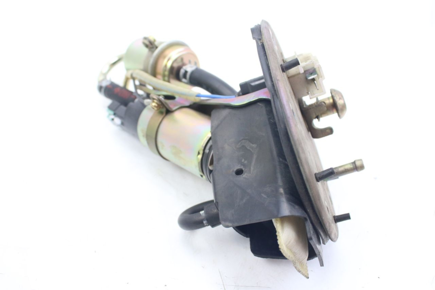 photo de POMPE A ESSENCE HONDA VFR FI RC46 800 (1998 - 2001) - État de surface