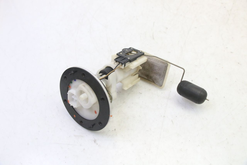 photo de POMPE A ESSENCE MBK WAAP 125 (2008 - 2013)