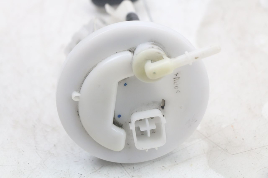 photo de POMPE A ESSENCE YAMAHA XMAX X-MAX ABS 125 (2017 - 2020)