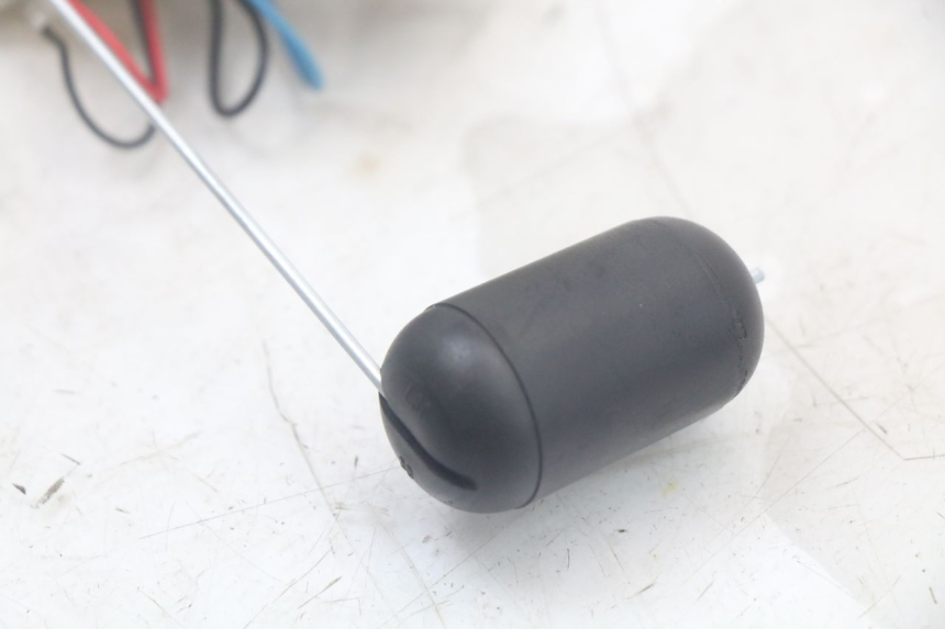 photo de POMPE A ESSENCE YAMAHA XMAX X-MAX ABS 125 (2017 - 2020)