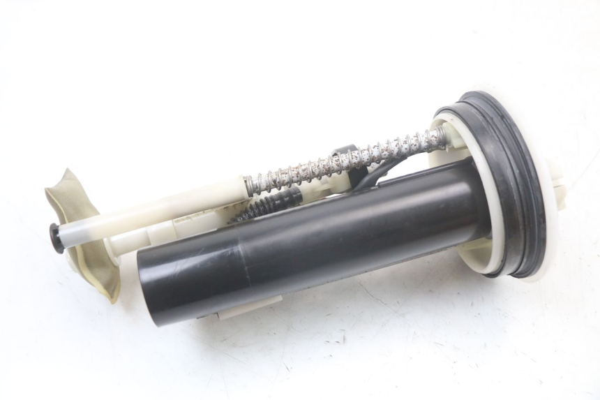 photo de POMPE A ESSENCE YAMAHA X-MAX XMAX 250 (2006 - 2009)