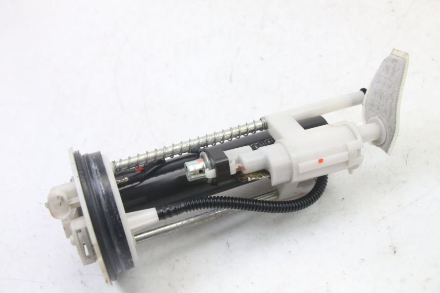 photo de POMPE A ESSENCE YAMAHA X-MAX XMAX 125 (2010 - 2014)