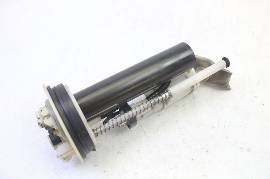 photo de POMPE A ESSENCE YAMAHA X-MAX XMAX 250 (2006 - 2009)