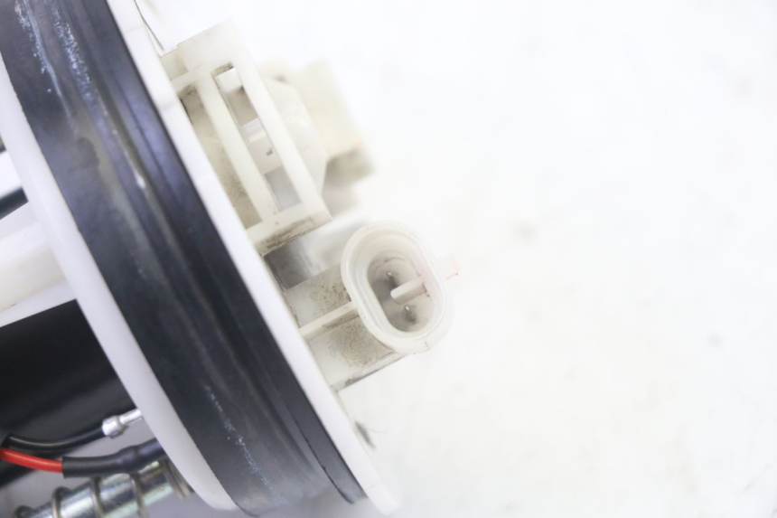 photo de POMPE A ESSENCE YAMAHA X-MAX XMAX 125 (2010 - 2014)