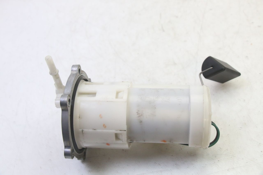 photo de POMPE A ESSENCE YAMAHA XJ6 ABS 600 (2008 - 2016)