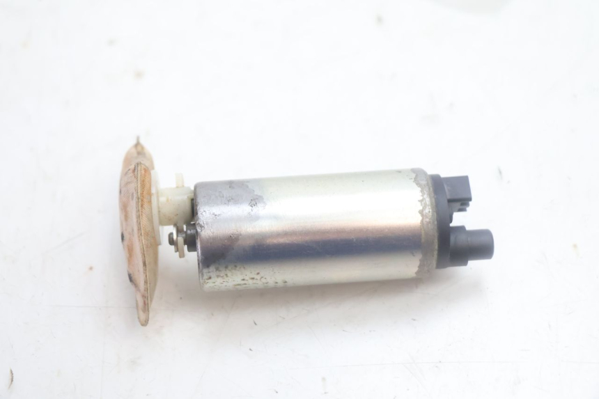 photo de POMPE A ESSENCE HONDA XLV VARADERO 125 (2007 - 2012) - Vue principale