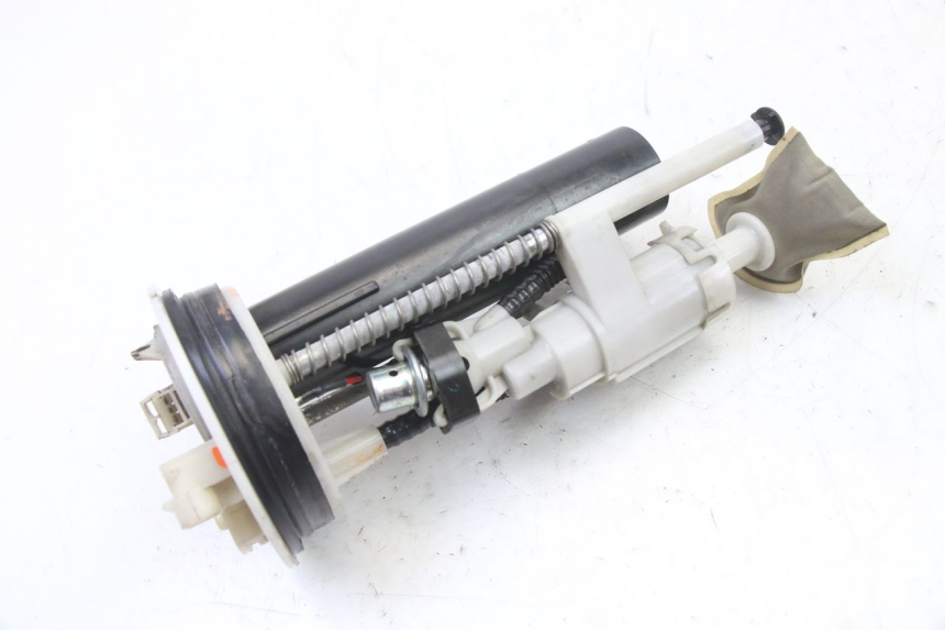 photo de POMPE A ESSENCE YAMAHA XMAX X-MAX 125 (2006 - 2009)