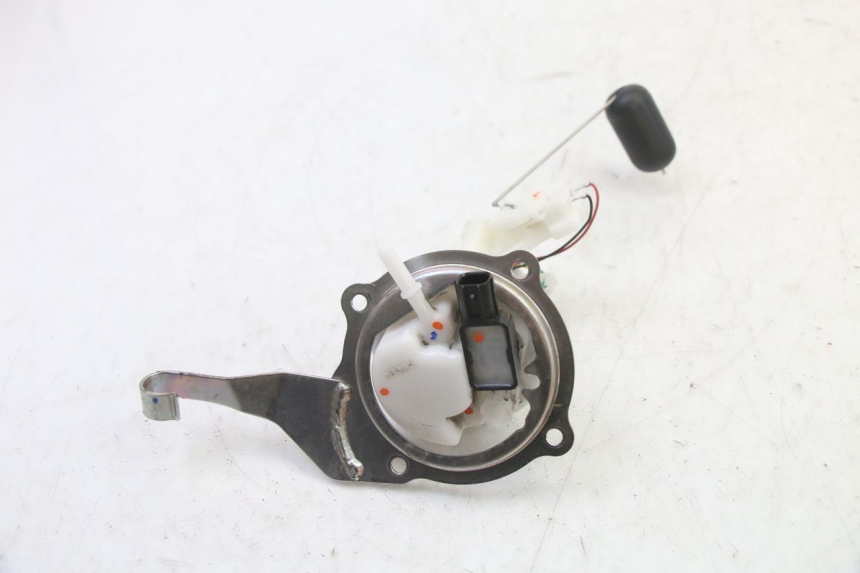 photo de POMPE A ESSENCE YAMAHA XMAX X-MAX 125 (2021 - 2025)