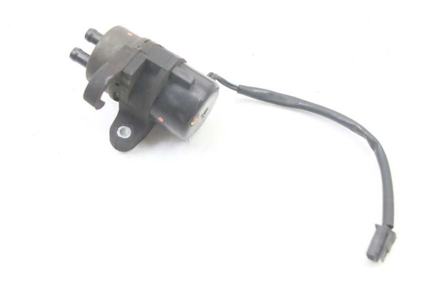 photo de POMPE A ESSENCE YAMAHA FZS FAZER 600 (2001 - 2003)