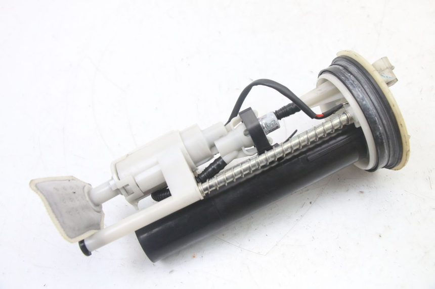 photo de POMPE A ESSENCE YAMAHA X-MAX XMAX ABS 250 (2010 - 2014)