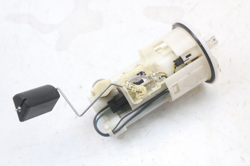 photo de POMPE A ESSENCE YAMAHA XJ6 ABS 600 (2008 - 2016)