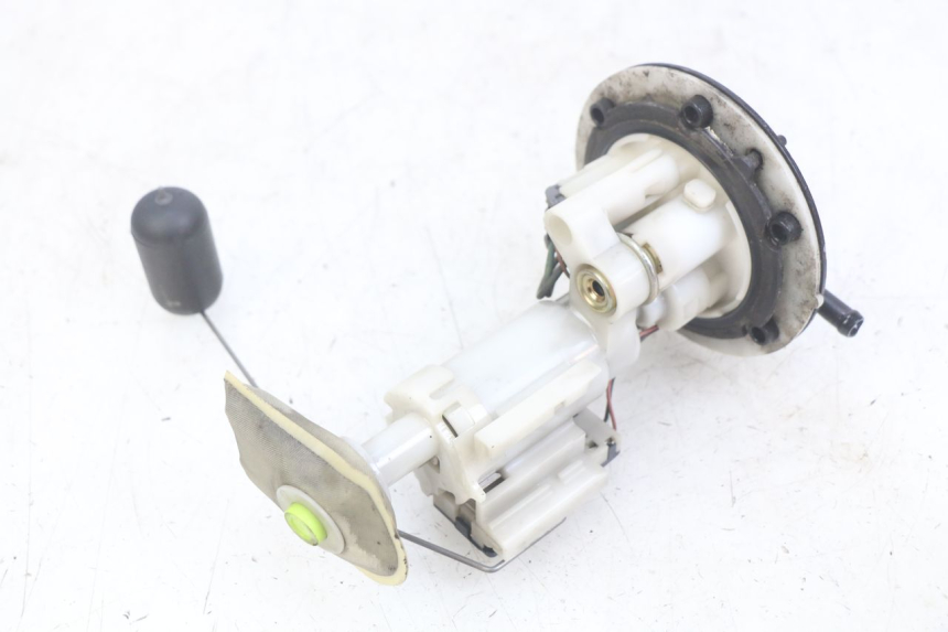 photo de POMPE A ESSENCE YAMAHA YP MAJESTY 400 (2004 - 2008)