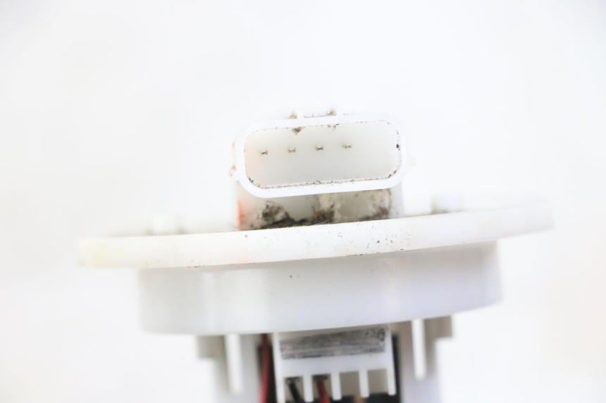 photo de POMPE A ESSENCE PIAGGIO ZIP 4T 50 (2018 - 2020) - Autre angle de vue