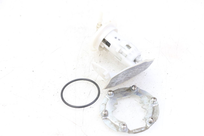 photo de POMPE A ESSENCE PIAGGIO ZIP 4T 50 (2018 - 2020) - Points de fixation