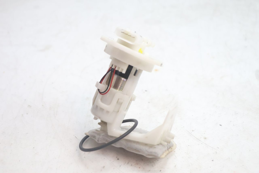 photo de POMPE A ESSENCE PIAGGIO ZIP IGET 4T 50 (2021 - 2023) - Vue d’ensemble