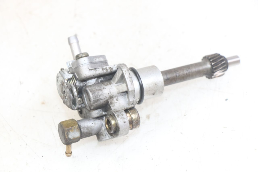 photo de POMPE A HUILE KYMCO AGILITY NAKED RENOUVO 2T 50 (2011 - 2018)