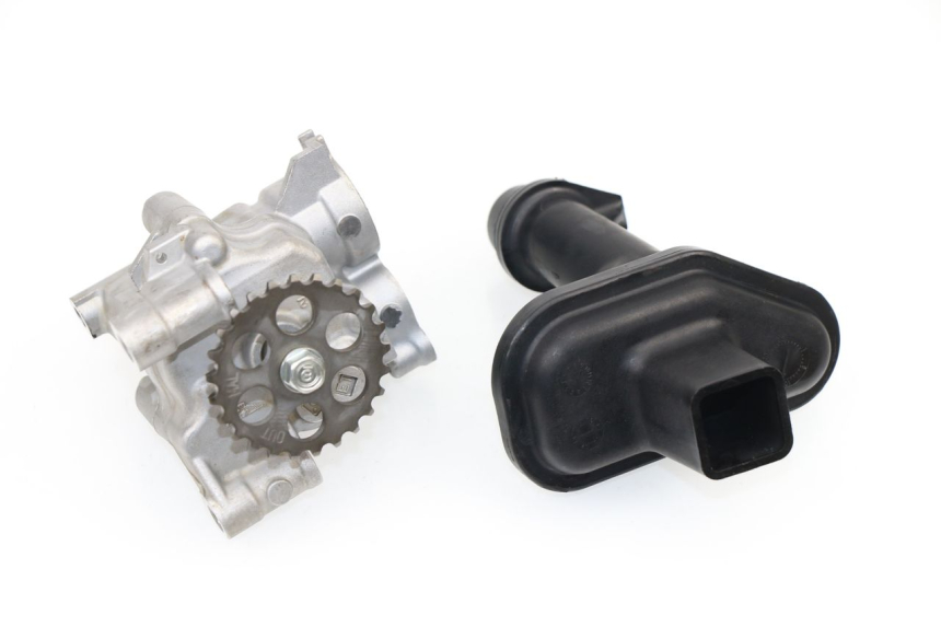 photo de POMPE A HUILE HONDA CBF N 600 (2008 - 2010)