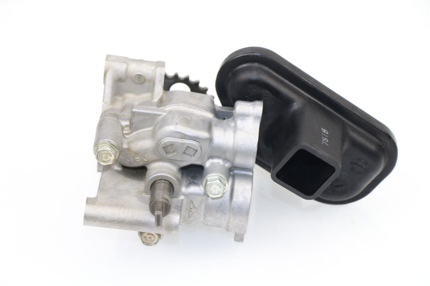photo de POMPE A HUILE HONDA CBF N 600 (2008 - 2010)