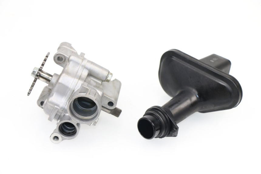 photo de POMPE A HUILE HONDA CBF N 600 (2008 - 2010)