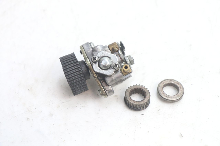 photo de POMPE A HUILE PIAGGIO FLY 2T 50 (2004 - 2017) - Vue principale